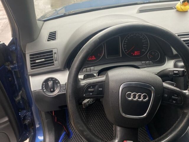 Синий Ауди А4, объемом двигателя 2 л и пробегом 270 тыс. км за 7000 $, фото 10 на Automoto.ua