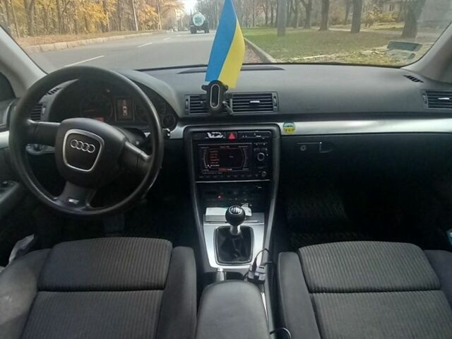 Синий Ауди А4, объемом двигателя 2 л и пробегом 313 тыс. км за 3300 $, фото 8 на Automoto.ua