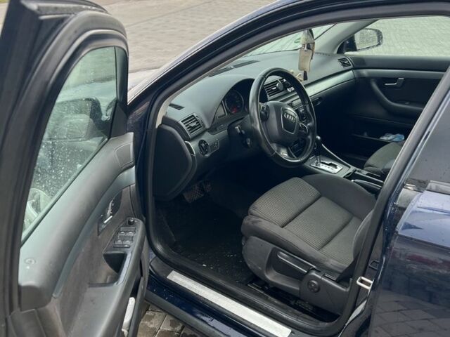 Ауди А4 2005 в Хусте на Automoto.ua Синий Ауди А4, объемом двигателя 2.5 л и пробегом 350 тыс. км за 5500 $, фото 6 на Automoto.ua