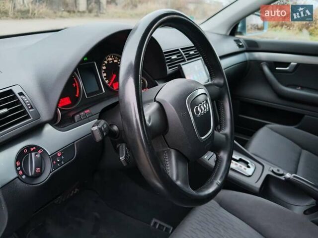 Синій Ауді А4, об'ємом двигуна 2 л та пробігом 235 тис. км за 6450 $, фото 20 на Automoto.ua