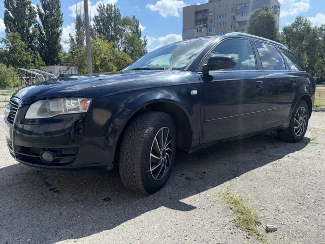 Синий Ауди А4, объемом двигателя 2 л и пробегом 400 тыс. км за 2500 $, фото 2 на Automoto.ua