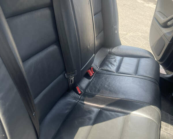 Синий Ауди А4, объемом двигателя 1.8 л и пробегом 260 тыс. км за 7499 $, фото 12 на Automoto.ua