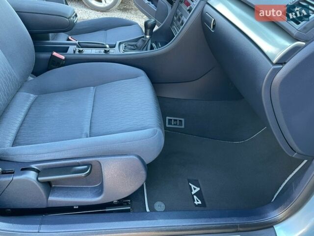 Синий Ауди А4, объемом двигателя 2 л и пробегом 251 тыс. км за 6300 $, фото 25 на Automoto.ua
