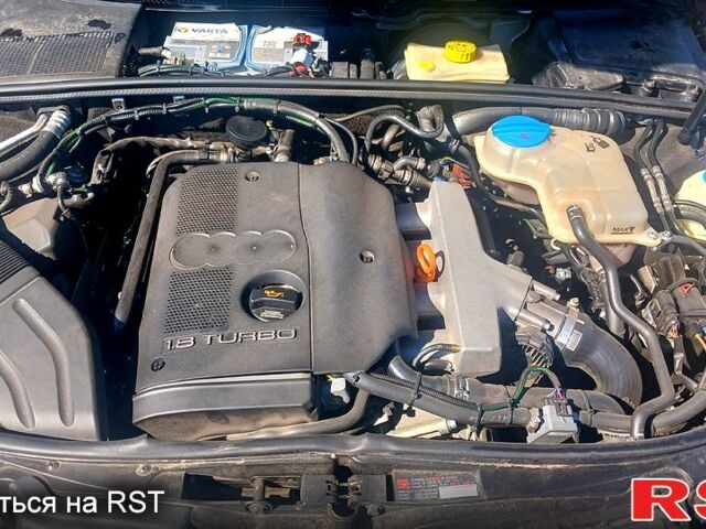 Синій Ауді А4, об'ємом двигуна 1.8 л та пробігом 202 тис. км за 8500 $, фото 5 на Automoto.ua