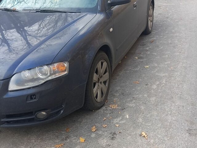 Синий Ауди А4, объемом двигателя 2 л и пробегом 313 тыс. км за 3300 $, фото 6 на Automoto.ua