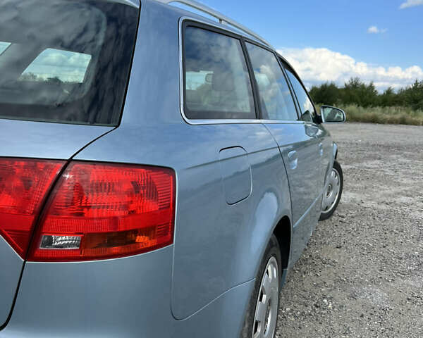 Синій Ауді А4, об'ємом двигуна 2 л та пробігом 210 тис. км за 6600 $, фото 8 на Automoto.ua