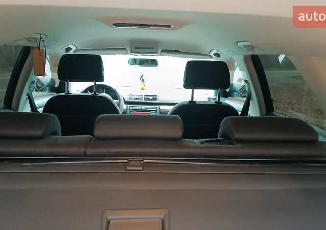 Синій Ауді А4, об'ємом двигуна 2 л та пробігом 284 тис. км за 6500 $, фото 18 на Automoto.ua