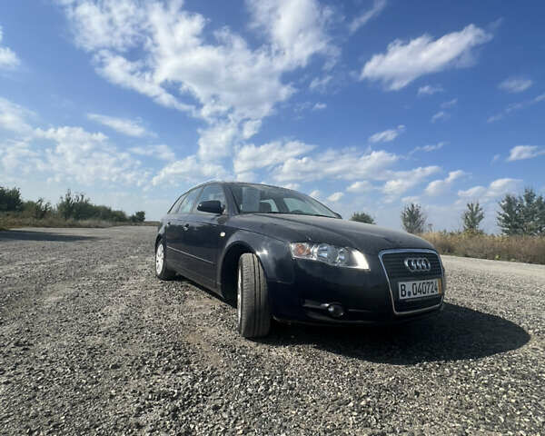 Синий Ауди А4, объемом двигателя 2 л и пробегом 250 тыс. км за 6900 $, фото 7 на Automoto.ua