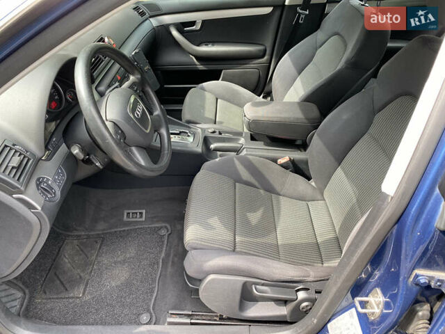 Синій Ауді А4, об'ємом двигуна 2 л та пробігом 290 тис. км за 6850 $, фото 17 на Automoto.ua