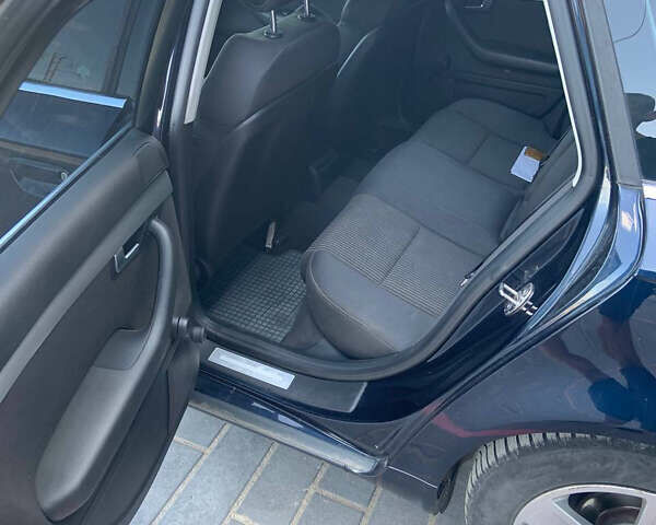 Синий Ауди А4, объемом двигателя 1.97 л и пробегом 249 тыс. км за 5800 $, фото 6 на Automoto.ua