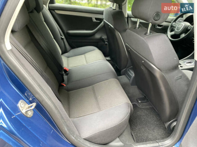 Синій Ауді А4, об'ємом двигуна 2 л та пробігом 290 тис. км за 6850 $, фото 32 на Automoto.ua