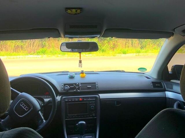 Синий Ауди А4, объемом двигателя 2 л и пробегом 250 тыс. км за 5500 $, фото 2 на Automoto.ua