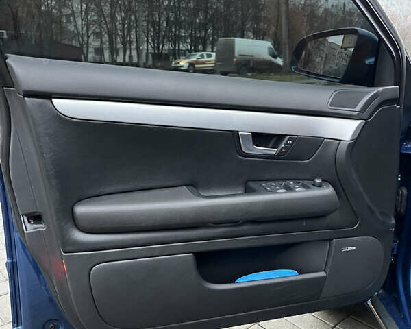Синий Ауди А4, объемом двигателя 2 л и пробегом 260 тыс. км за 8200 $, фото 9 на Automoto.ua