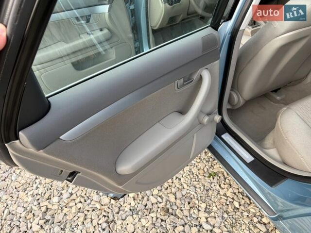 Синий Ауди А4, объемом двигателя 2 л и пробегом 210 тыс. км за 6200 $, фото 12 на Automoto.ua