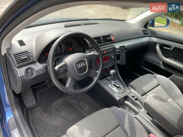 Синій Ауді А4, об'ємом двигуна 2 л та пробігом 290 тис. км за 6850 $, фото 16 на Automoto.ua