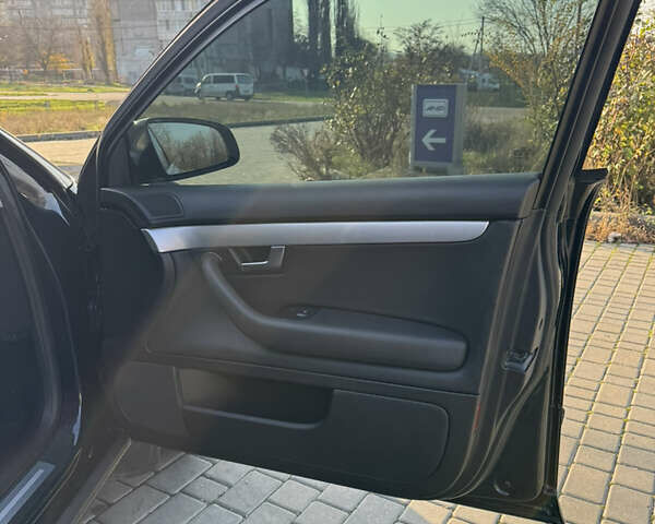 Синий Ауди А4, объемом двигателя 1.98 л и пробегом 300 тыс. км за 8000 $, фото 20 на Automoto.ua