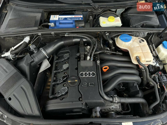 Синий Ауди А4, объемом двигателя 2 л и пробегом 206 тыс. км за 7200 $, фото 58 на Automoto.ua