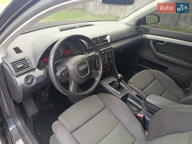 Ауді А4 2007 у Києві на Automoto.ua Синій Ауді А4, об'ємом двигуна 2 л та пробігом 230 тис. км за 6500 $, фото 14 на Automoto.ua