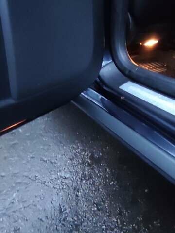 Синій Ауді А4, об'ємом двигуна 2 л та пробігом 320 тис. км за 3900 $, фото 2 на Automoto.ua