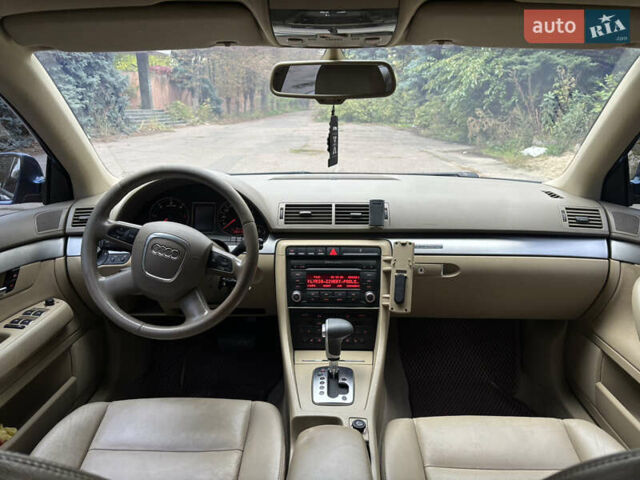 Синий Ауди А4, объемом двигателя 2.97 л и пробегом 293 тыс. км за 7250 $, фото 13 на Automoto.ua