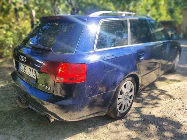 Синий Ауди А4, объемом двигателя 3 л и пробегом 414 тыс. км за 3600 $, фото 4 на Automoto.ua