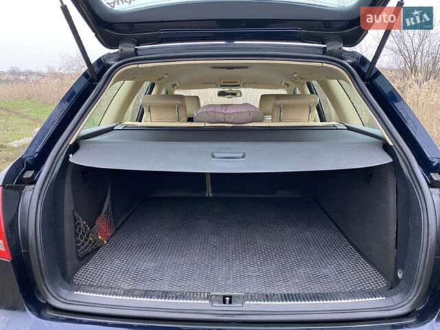 Синий Ауди А4, объемом двигателя 1.97 л и пробегом 281 тыс. км за 8000 $, фото 9 на Automoto.ua