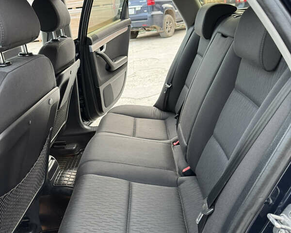Синій Ауді А4, об'ємом двигуна 1.97 л та пробігом 280 тис. км за 5950 $, фото 35 на Automoto.ua
