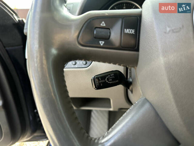 Синий Ауди А4, объемом двигателя 2 л и пробегом 206 тыс. км за 7200 $, фото 30 на Automoto.ua