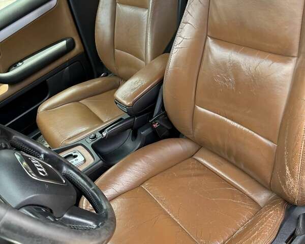 Синий Ауди А4, объемом двигателя 1.97 л и пробегом 358 тыс. км за 5300 $, фото 6 на Automoto.ua