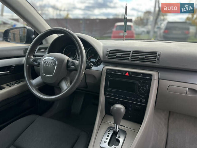 Синий Ауди А4, объемом двигателя 2 л и пробегом 206 тыс. км за 7200 $, фото 48 на Automoto.ua