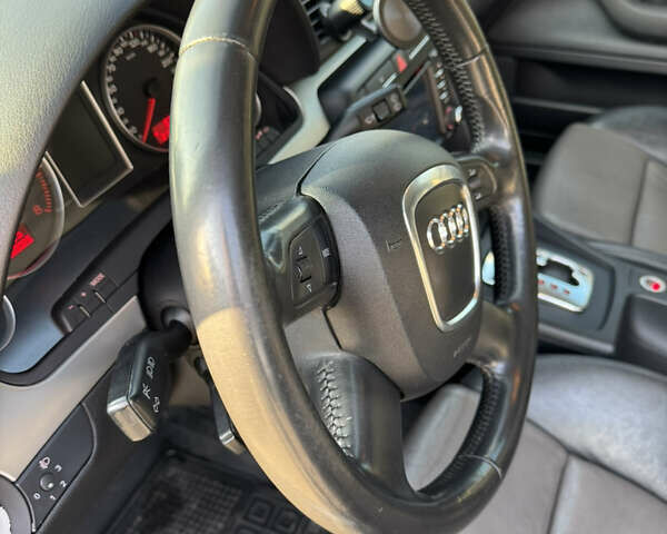 Синий Ауди А4, объемом двигателя 1.98 л и пробегом 300 тыс. км за 8000 $, фото 11 на Automoto.ua