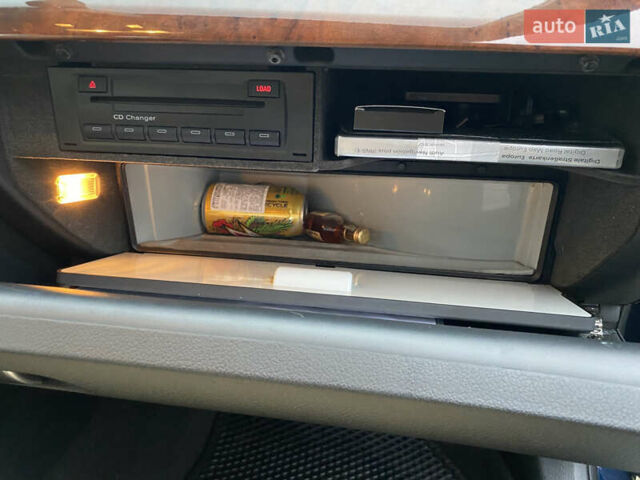 Синий Ауди А4, объемом двигателя 1.97 л и пробегом 281 тыс. км за 8000 $, фото 16 на Automoto.ua