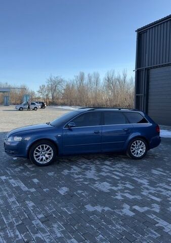 Синій Ауді А4, об'ємом двигуна 1.98 л та пробігом 206 тис. км за 6999 $, фото 1 на Automoto.ua