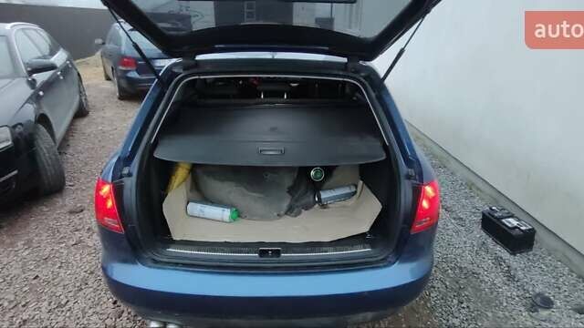 Синий Ауди А4, объемом двигателя 1.9 л и пробегом 370 тыс. км за 5000 $, фото 2 на Automoto.ua