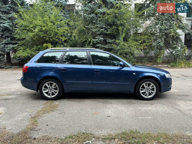 Синий Ауди А4, объемом двигателя 2.97 л и пробегом 293 тыс. км за 7250 $, фото 5 на Automoto.ua