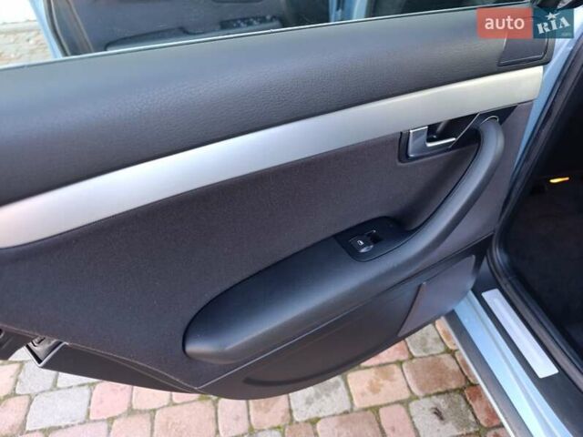 Синій Ауді А4, об'ємом двигуна 1.8 л та пробігом 194 тис. км за 7100 $, фото 64 на Automoto.ua