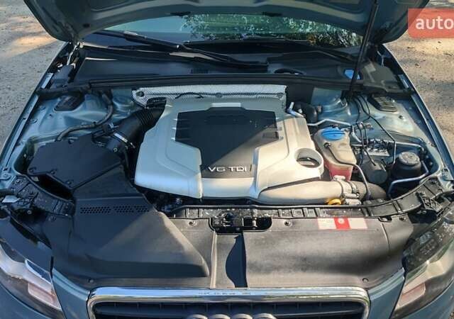 Синий Ауди А4, объемом двигателя 2.7 л и пробегом 250 тыс. км за 8850 $, фото 30 на Automoto.ua