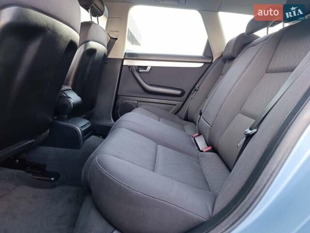 Синій Ауді А4, об'ємом двигуна 1.8 л та пробігом 194 тис. км за 7100 $, фото 22 на Automoto.ua
