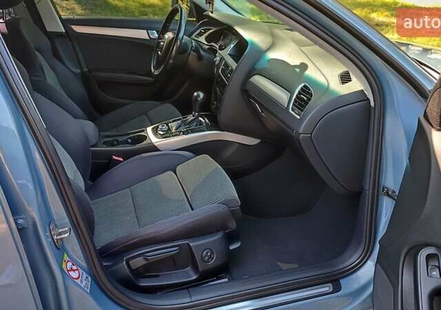 Синий Ауди А4, объемом двигателя 2.7 л и пробегом 250 тыс. км за 8850 $, фото 24 на Automoto.ua