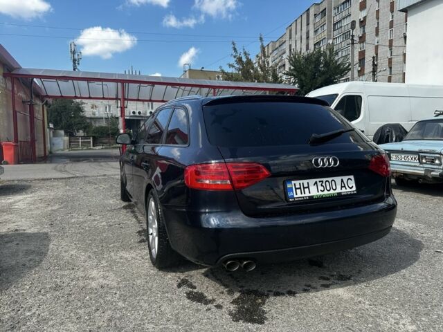 Синий Ауди А4, объемом двигателя 2 л и пробегом 320 тыс. км за 9200 $, фото 7 на Automoto.ua