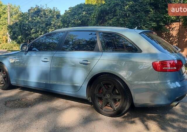 Синий Ауди А4, объемом двигателя 2.7 л и пробегом 250 тыс. км за 9000 $, фото 7 на Automoto.ua