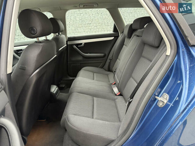 Синій Ауді А4, об'ємом двигуна 1.6 л та пробігом 247 тис. км за 6950 $, фото 35 на Automoto.ua