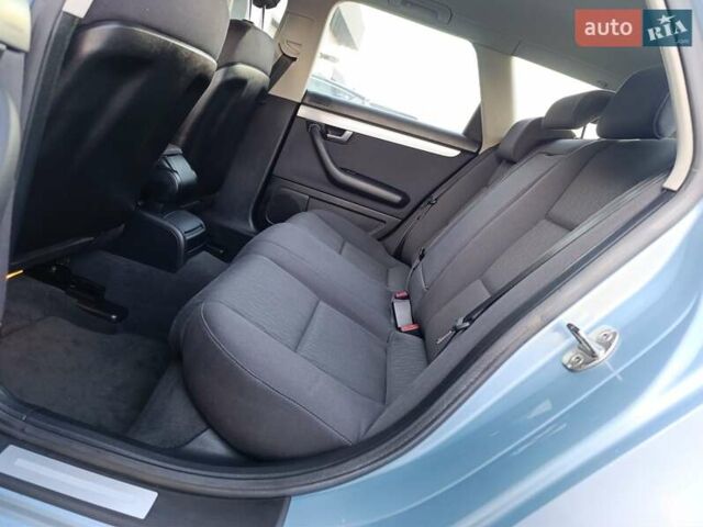 Синій Ауді А4, об'ємом двигуна 1.8 л та пробігом 194 тис. км за 7100 $, фото 62 на Automoto.ua