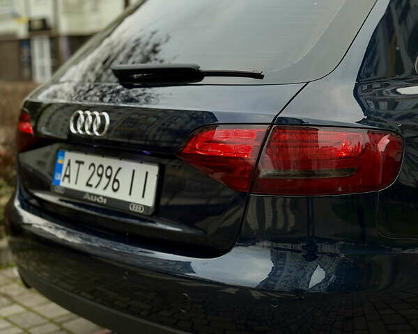 Синій Ауді А4, об'ємом двигуна 2.7 л та пробігом 296 тис. км за 7900 $, фото 31 на Automoto.ua