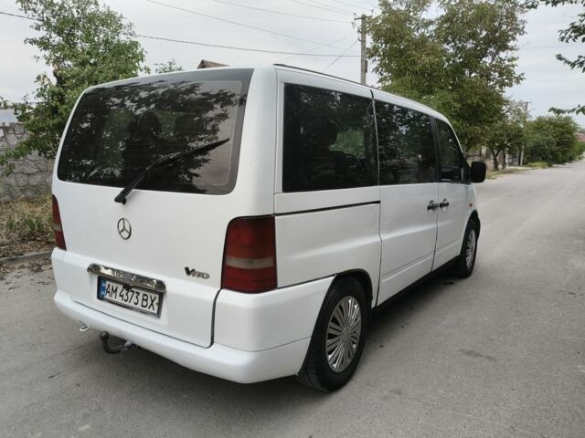 Синий Ауди А4, объемом двигателя 1.6 л и пробегом 230 тыс. км за 6299 $, фото 3 на Automoto.ua