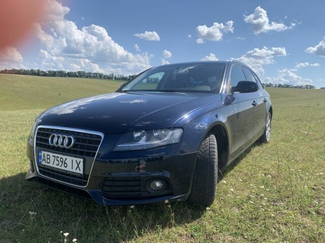 Синий Ауди А4, объемом двигателя 2 л и пробегом 255 тыс. км за 11100 $, фото 3 на Automoto.ua