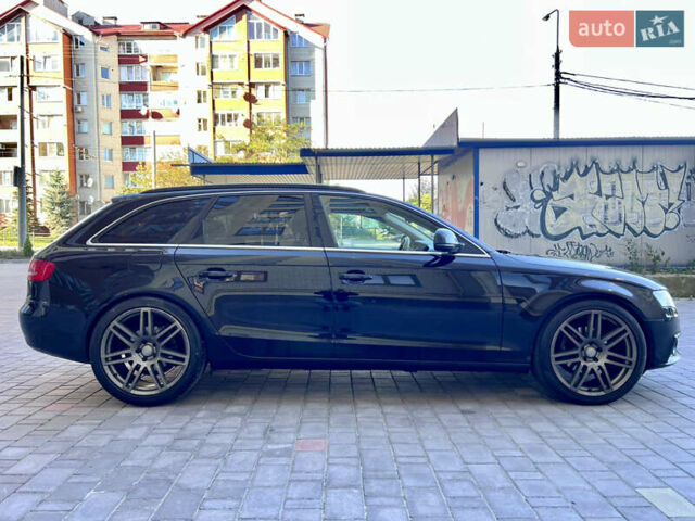 Синий Ауди А4, объемом двигателя 2 л и пробегом 242 тыс. км за 9750 $, фото 11 на Automoto.ua