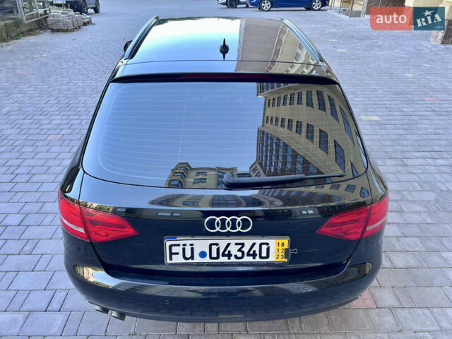 Синий Ауди А4, объемом двигателя 2 л и пробегом 242 тыс. км за 9750 $, фото 8 на Automoto.ua