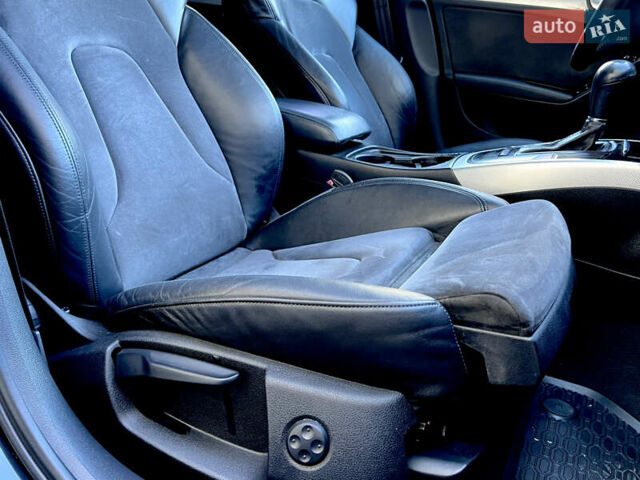 Синий Ауди А4, объемом двигателя 2 л и пробегом 242 тыс. км за 9750 $, фото 47 на Automoto.ua