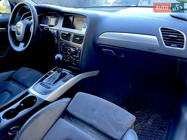 Синий Ауди А4, объемом двигателя 2 л и пробегом 242 тыс. км за 9750 $, фото 44 на Automoto.ua